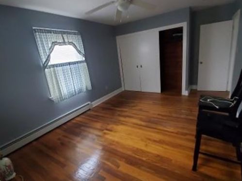 669 Coggeshall St, New Bedford MA 02746-1205 exterior