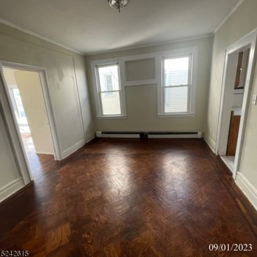 32 Windsor St, Kearny NJ 07032-2069 exterior