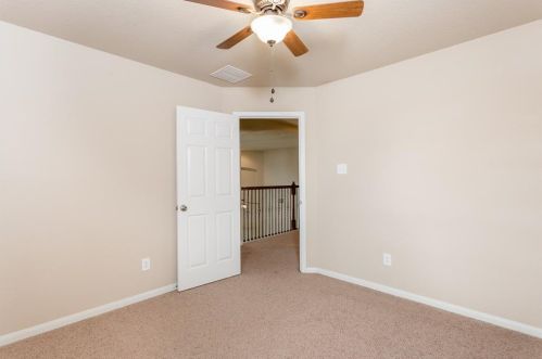 6311 Carnaby Ln, Richmond TX 77471-4588 exterior