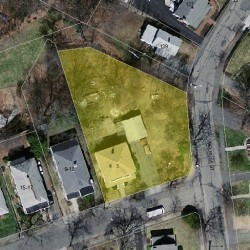 5 Chaske Ave, Newton MA 02466-1103 aerial view