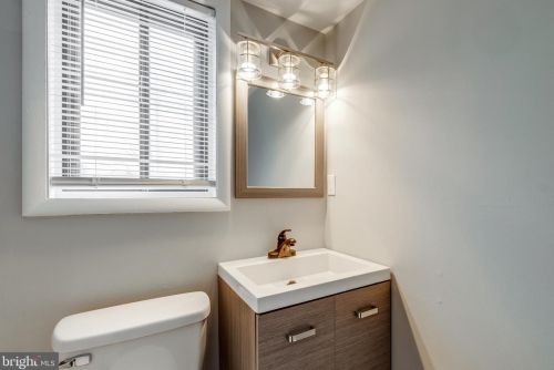 534 4 Mile Br Rd, Erial NJ exterior