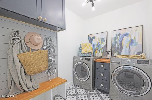 4233 Cholla St, Phoenix AZ  85029-3801 exterior