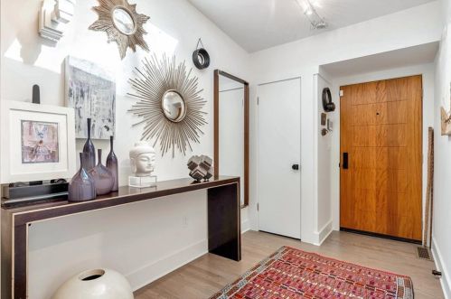 1506 Brook Valley Ln, Atlanta GA  30324-3212 exterior