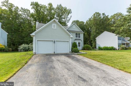 103 Ladds Ln, West Deptford NJ 08093-2319 exterior