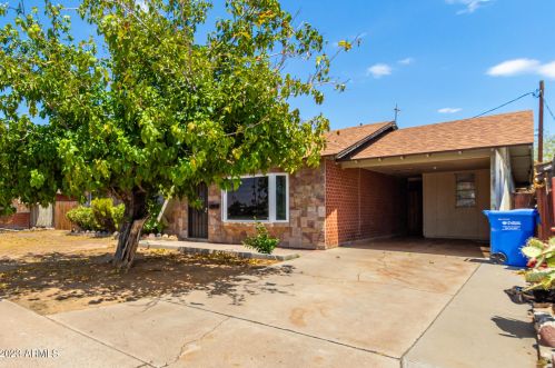 6329 43 Ave, Phoenix AZ 85029-3944 exterior