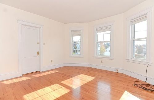 71 Francis St, Worcester MA 01606-3119 exterior