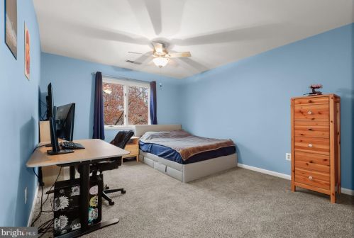 9757 Polished Stone, Columbia MD 21046-2802 exterior