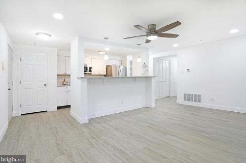 2 Kenwood Dr, Erial NJ 08081-4217 exterior