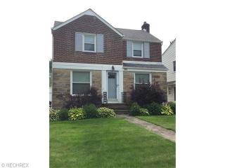 106 216th St, Cleveland, OH 44123-1155