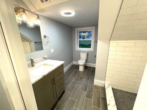 47 Boston Rd, Southborough MA  01772-1617 exterior