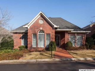 18 Saint Charles Sq, Huntsville, AL 35801-2848