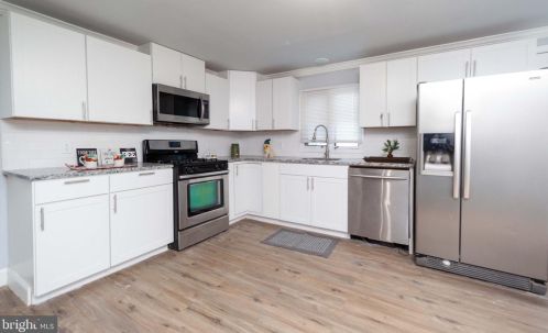 638 Washington Ave, West Deptford NJ 08096-1035 exterior