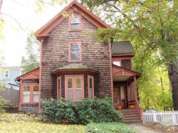 58 Everett St, Newton, MA 02459-1941