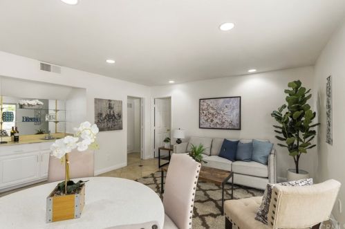 6 Palamedes, Irvine CA 92604-1930 exterior