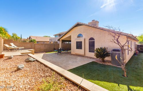 4342 Abraham Ln, Phoenix AZ  85050-6895 exterior