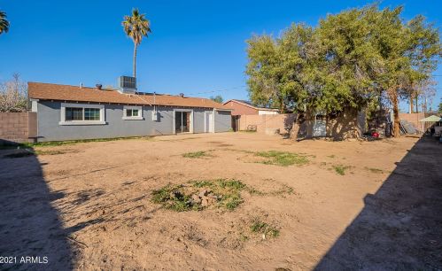 3013 Aster Dr, Phoenix AZ 85032-7332 exterior