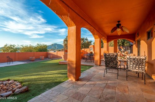 9032 14 Pl, Phoenix AZ 85014-4210 exterior