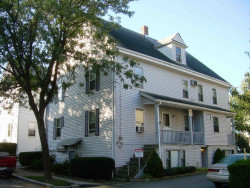 69 Faxon St, Newton, MA 02458-1034