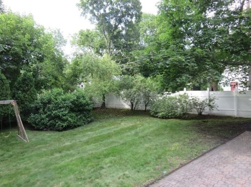 37 Truman Rd, Newton MA 02459-2641 exterior