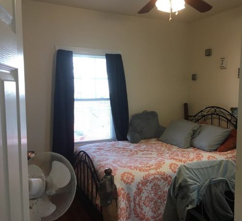 21 Pear St, Fall River MA 02720-5324 exterior