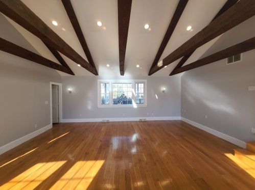 9 Parmenter Rd, Southborough MA exterior