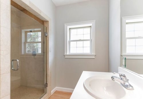 40 Howland St, Needham MA 02492-2901 exterior