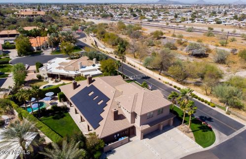 1465 Caribbean Ln, Phoenix AZ 85023-6792 exterior