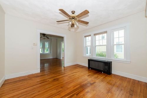 109 Varnum St, Arlington MA 02474-8712 exterior