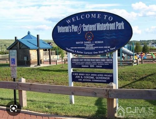 2 Harris St, Carteret, NJ 07008-2902