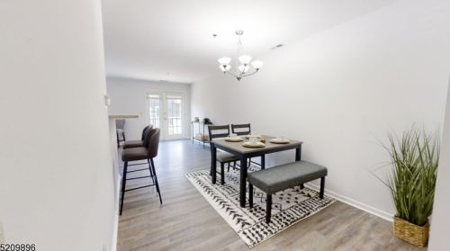 20 Midland Ave, Kearny NJ 07032-2783 exterior