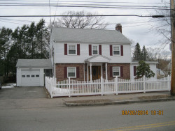 385 Parker St, Newton, MA 02459-2631