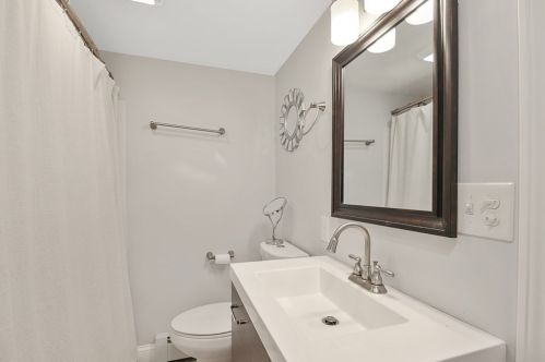 3 Leland Hill Rd, Sutton MA  01590-3852 exterior