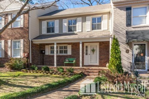 3247 Overton Manor Dr, Birmingham, AL 35243-5316