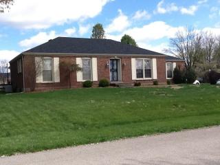 8019 Huntsman Trl, Louisville KY  40291-2513 exterior