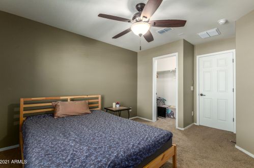 1759 Desperado Way, Phoenix AZ 85085-6327 exterior