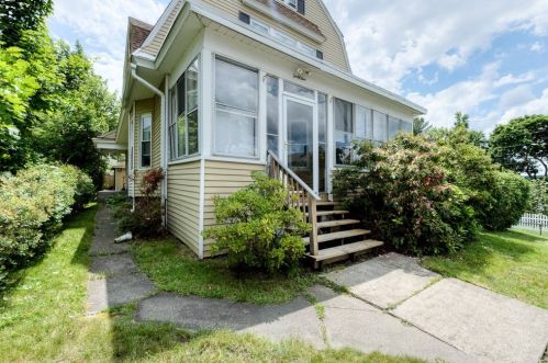 45 Scrimgeour Rd, Worcester, MA 01606-2746