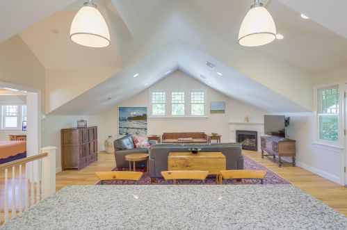 40 Main St, Falmouth MA 02540-3129 exterior