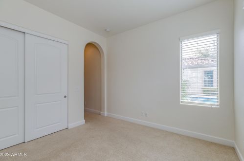 2923 Constance Way, Phoenix AZ 85042-7224 exterior