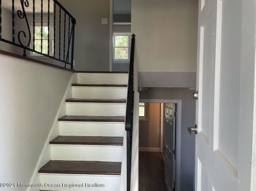 21 Neal St, Jackson Twp NJ  08527-1114 exterior