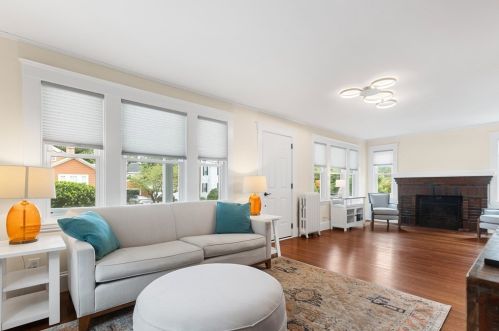 6 Frankwood Ave, Beverly MA  01915-1008 exterior