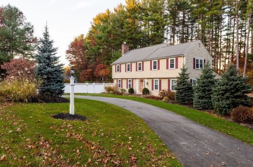 175 Lowell St, Lynnfield MA  01940-1029 exterior