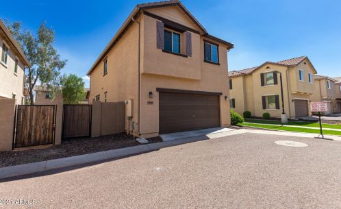 7338 Cambridge Ave, Phoenix AZ  85035-1337 exterior