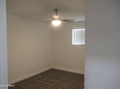 1845 Chipman Rd, Phoenix AZ  85040-2473 exterior