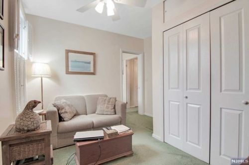 16 Argyle Pl, Kearny NJ 07032-2705 exterior