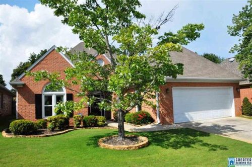 251 Crest Lake Dr, Birmingham, AL 35244-3347