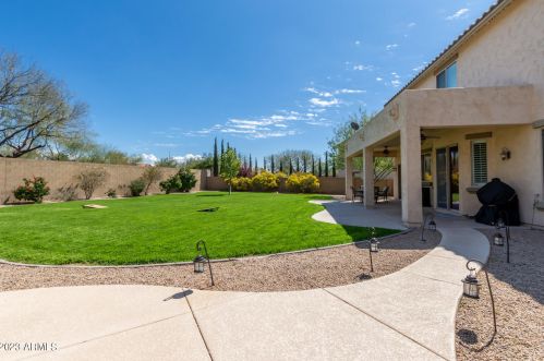 25311 51 Dr, Phoenix AZ 85035-1901 exterior