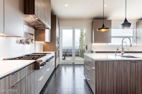 143 White Pne Cyn Rd, Park City UT 84060-6505 exterior