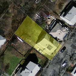21 Chandler Pl, Newton MA 02464-1401 aerial view