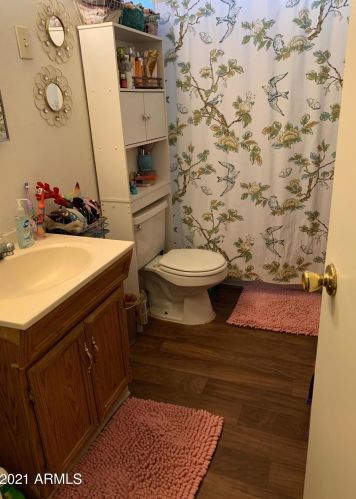 3302 Bluefield Ave, Phoenix AZ 85053-1038 exterior