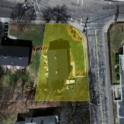 7 Oak St, Newton MA 02464-1407 aerial view